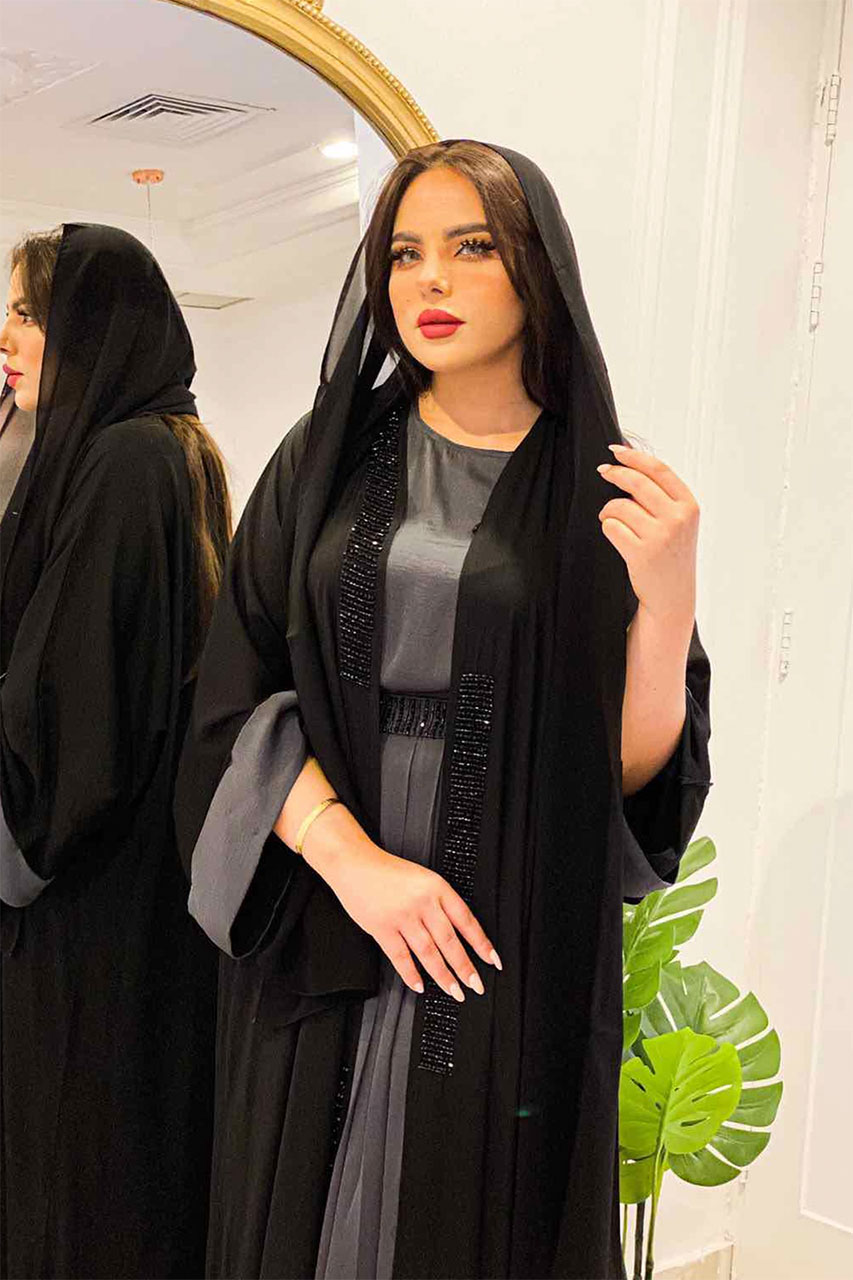عباية اسود ورصاصي